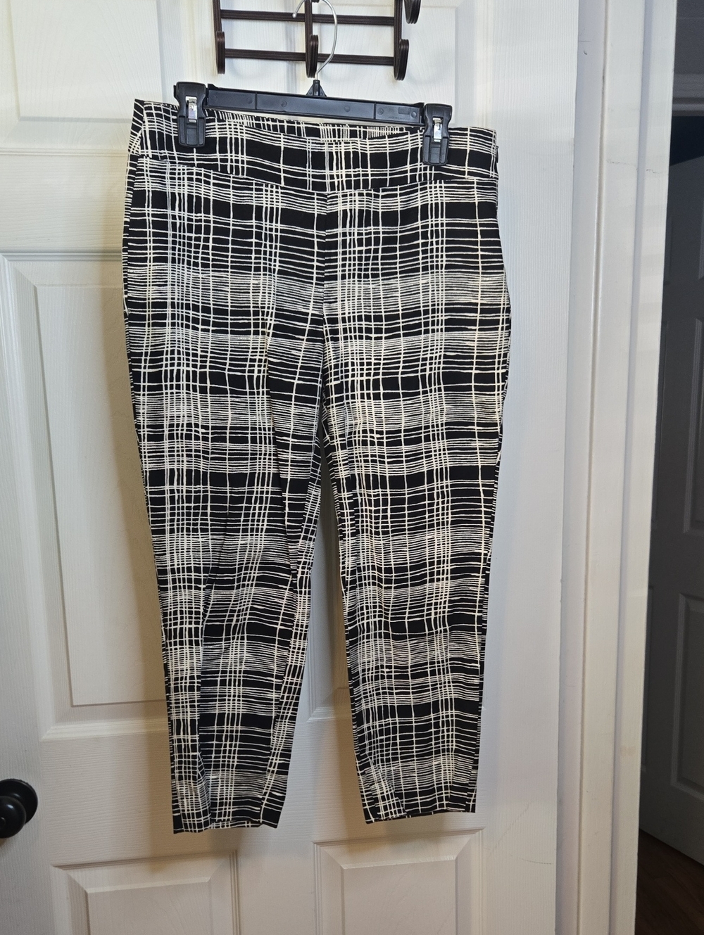 LOFT Black and White Grid Print Cropped Dress Pants
